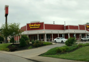 Bob Evans Restaurant outside