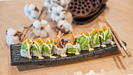 Sushi Dozo food