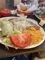 Taqueria Los Compadres food