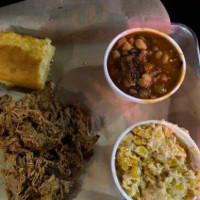 Shorte's Bbq food