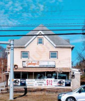 Johnny L's Sub Six Pack Shack outside