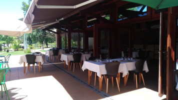 Quinta Rest. Wine food