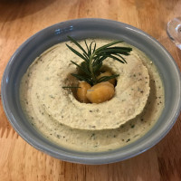 Hummus Heads food