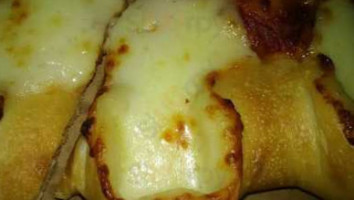 Pizza Hut food