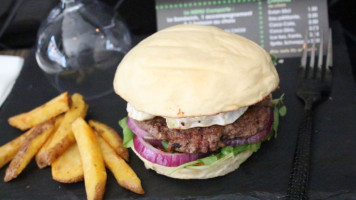 L'atelier Du Burger food