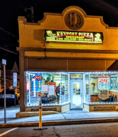 Keyport Pizza inside