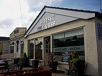 Fig Tree Cafe outside