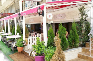 Cafe De L' Amour Samsun inside