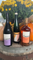 The Magnolia Wine food