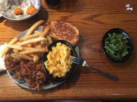 Sonny's Bbq food