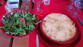 Le Chamois D'or food