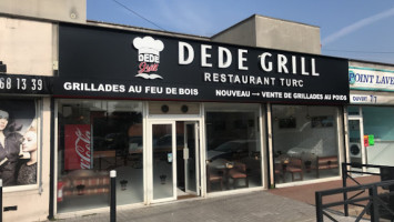 Dede Grill food