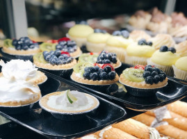 Stoltzfus Bakery And Fresh Salads food