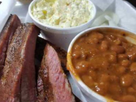 Rustler's Bbq food