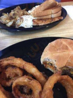 Elkton's Grub And Gab Diner food