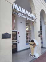 Mammamia Gelato Italiano Ocean Dr outside