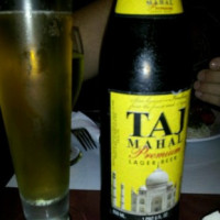 Taj Indian Cusine food