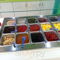 Picoberry Frozen Yogurt food