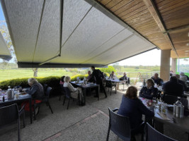 Les Salons Du Golf food