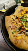 Pizza Hut food