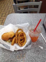 Hardee’s food