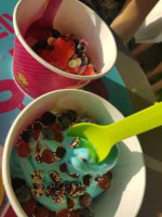 Menchie's Frozen Yogurt food