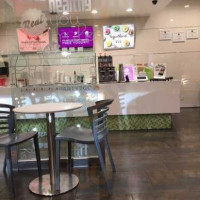 Yogurtland Laguna Hills inside