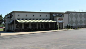 McAlister's Deli outside