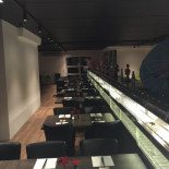Yummi Running Sushi Wok Udenfor