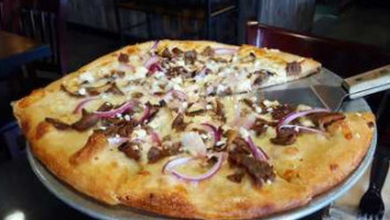 Eureka Pizza Co. food