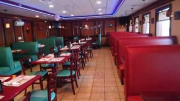 Deepwater Diner inside