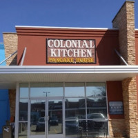 Colonial Kitchen Pancake House outside