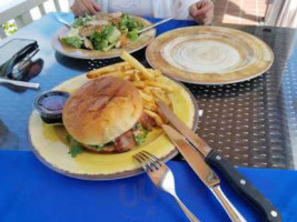 The Landing At Jones Beach food