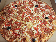 Pizza Belouga food