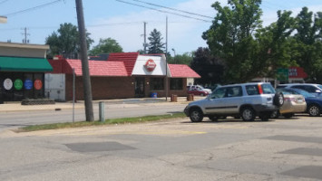 Dairy Queen outside