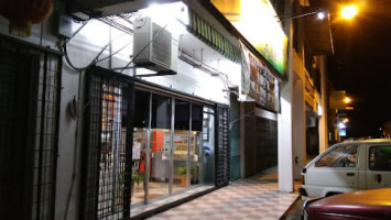 Zheng Teck Vegetarian Restaurent outside