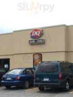 Dairy Queen outside