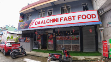 Classic Daalchini Cafe outside