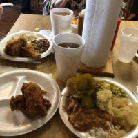 Bobby's -b-q Buffet food