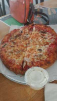 Sacco's Main Street Deli & Pizza food