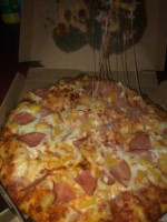 Domino's Pizza food