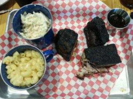 Big Dog's Bbq At Orleans Bowling Center food