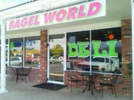 Beachside Bagel World inside