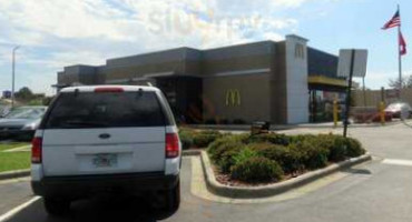 Mcdonald's outside