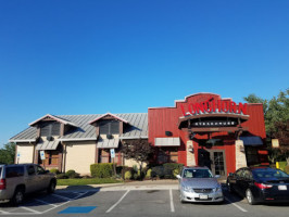 Longhorn Steakhouse (Rare Hospitality International) outside