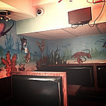 Roxborough Seafood House inside