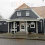 Stausø Udenfor