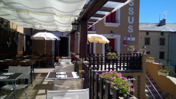 Hotel Restaurant Lassus food