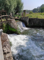 Le moulin des Ecrevisses outside