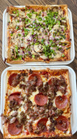 Ledo Pizza food